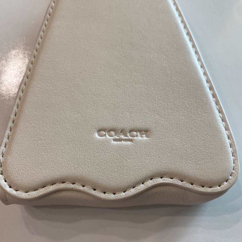 NWT Coach Ghost Coin Purse Halloween Limited Edition Leather Zipper Bag Heart - Picture 7 of 7